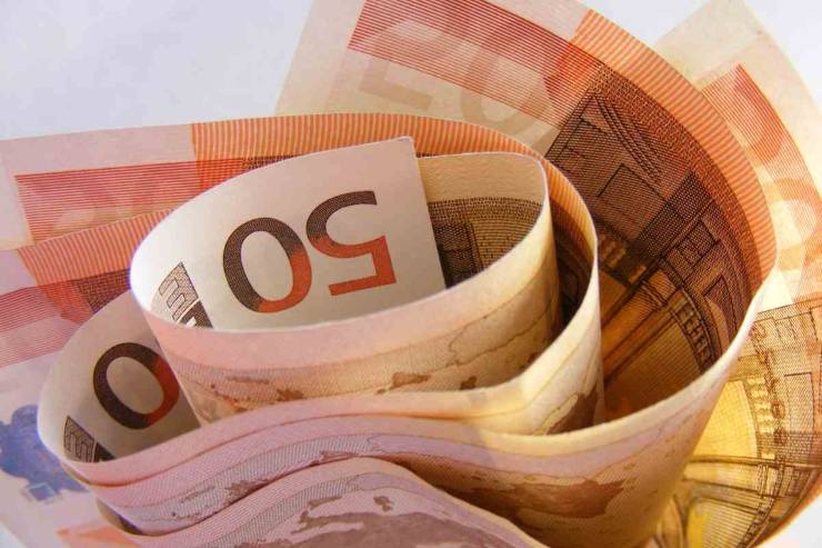Euro arrotolati