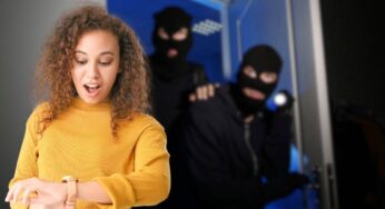Ladri in casa, non è assolutamente come pensi: sono questi i momenti più pericolosi della giornata per trovarseli davanti