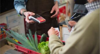 Puoi avere quasi 500 euro per fare la spesa: ecco come richiedere i soldi sul conto