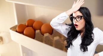 Quasi tutti conservano le uova nella porta del frigorifero: ecco perché si tratta di una pessima idea