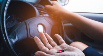 Se usi questi farmaci comunissimi ti ritirano la patente e ti confiscano l’auto: non serve a nulla avere la ricetta